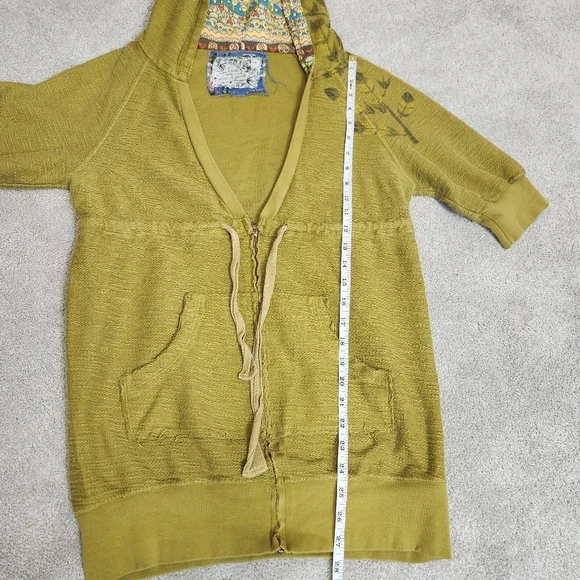Anthropologie Scrapbook Y2K vintage Baby Doll Hoodie Size Medium - Picture 10 of 14